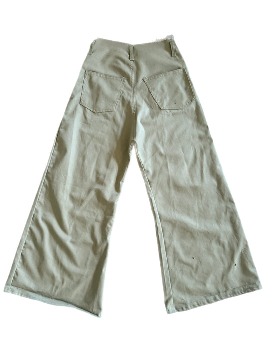 Aleb Cut Khaki Trousers